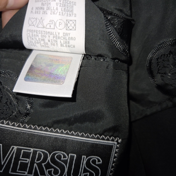 Lion head Versace Blazer - Picture 6 of 8